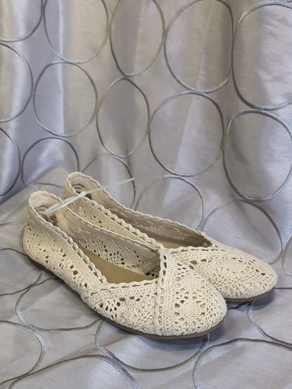 American Eagle Outfitters Crochet Ballet Flats - Cream AB